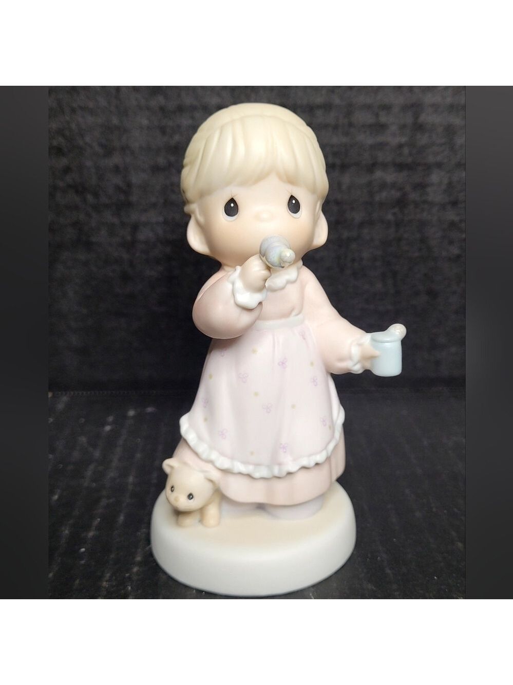 1994 Precious Moments Figurine Events Figurine Memories Are Made Of This #529982